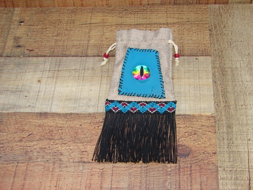 Native American Style Medicine Bag, Fringed Cloth Drawstring Pouch, Wolf, Tribal - Picture 4 of 8