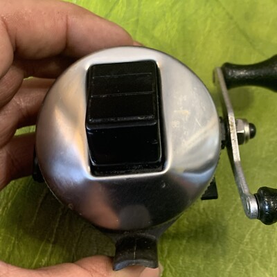 Moulinet De Pêche Vintage Zebco 33 Rhino Tough – 1989 – Fabriqué Aux USA
