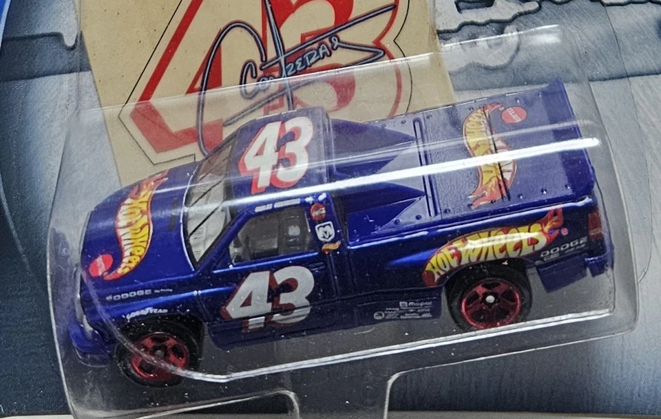 Hot Wheels 2002 - HW Racing: Sticker - Carlos Contreras - Dodge Ram /K27 - Bild 2 von 2