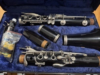 Buffet Crampon Paris B12 Clarinet with Case Untested