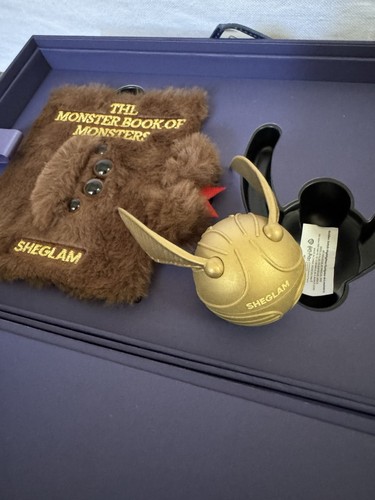 Warner Bros Lila Hogwarts Zubehör Box. Neu. Selten. - Bild 5 von 9