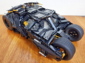 LEGO 76023 - Batman DC Comics Super Heroes: The Tumbler - w/Box & Instructions