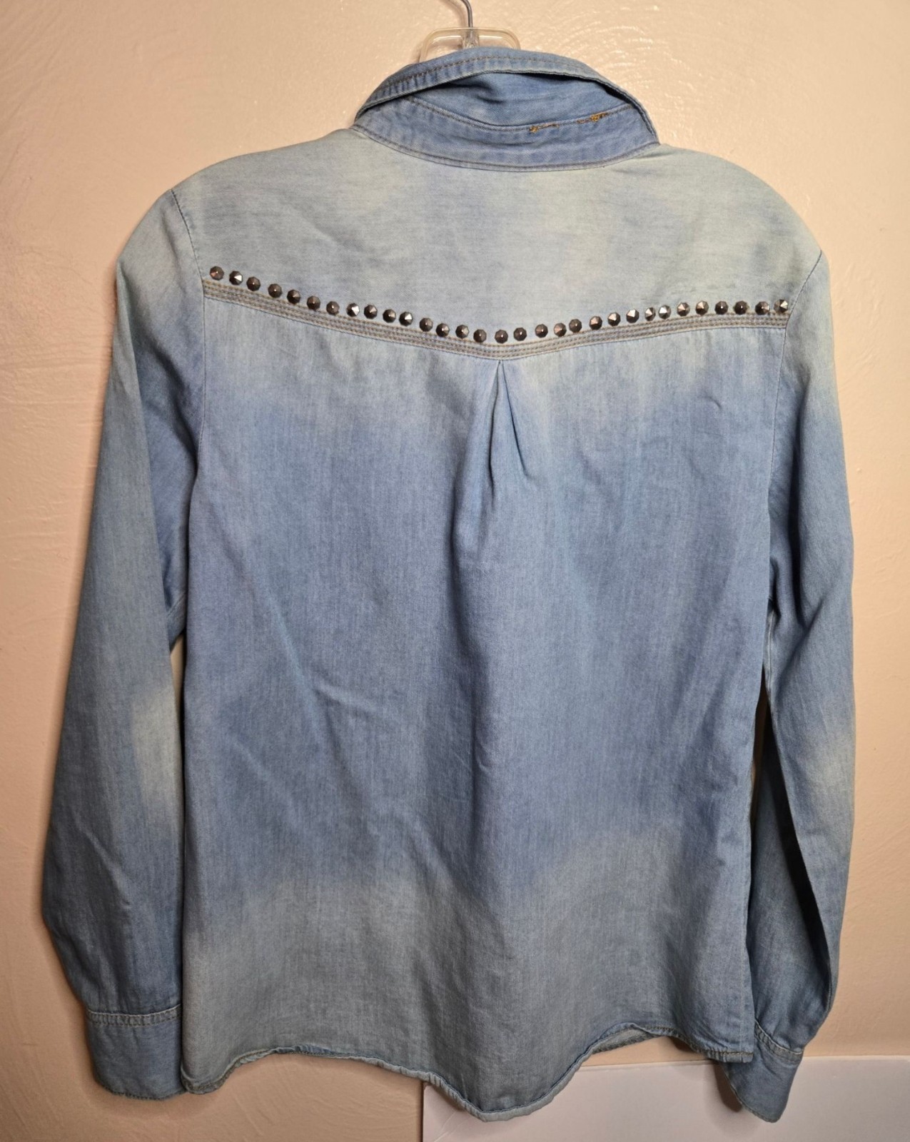 Mudd Chambray Studded Button Down Size Medium 90'… - image 2