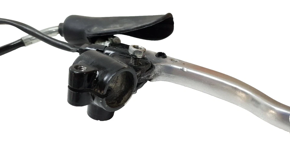 Cocotte & câble d'embrayage Yamaha YBR 125 2011 Réf : 4FP-H2911-00 - Photo 3/4