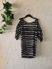 Express Cold Shoulder Women’s Tunic Top Dress Size XS Black White Striped 