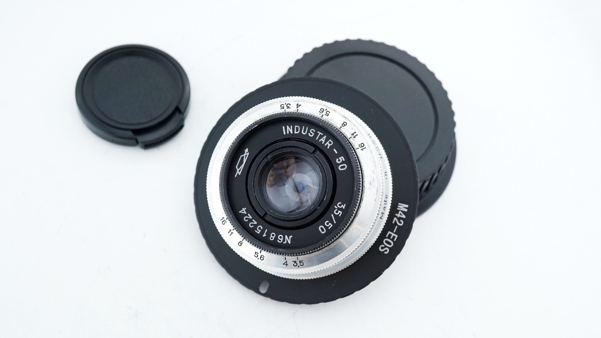 Vintage SLR Silver KMZ Industar 50 3,5 50mm Zenit portrait