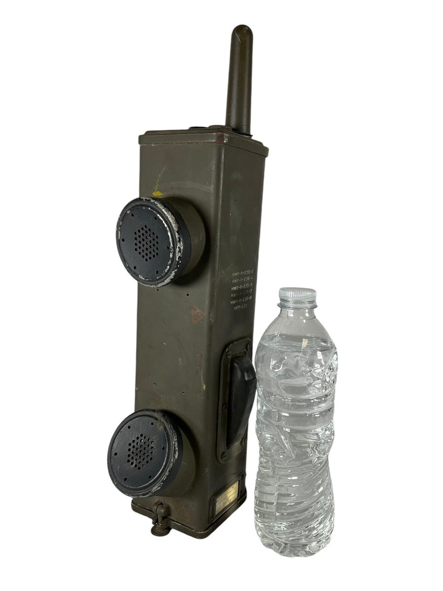 WWII US Army Paratrooper Walkie Talkie Radio Receiver and