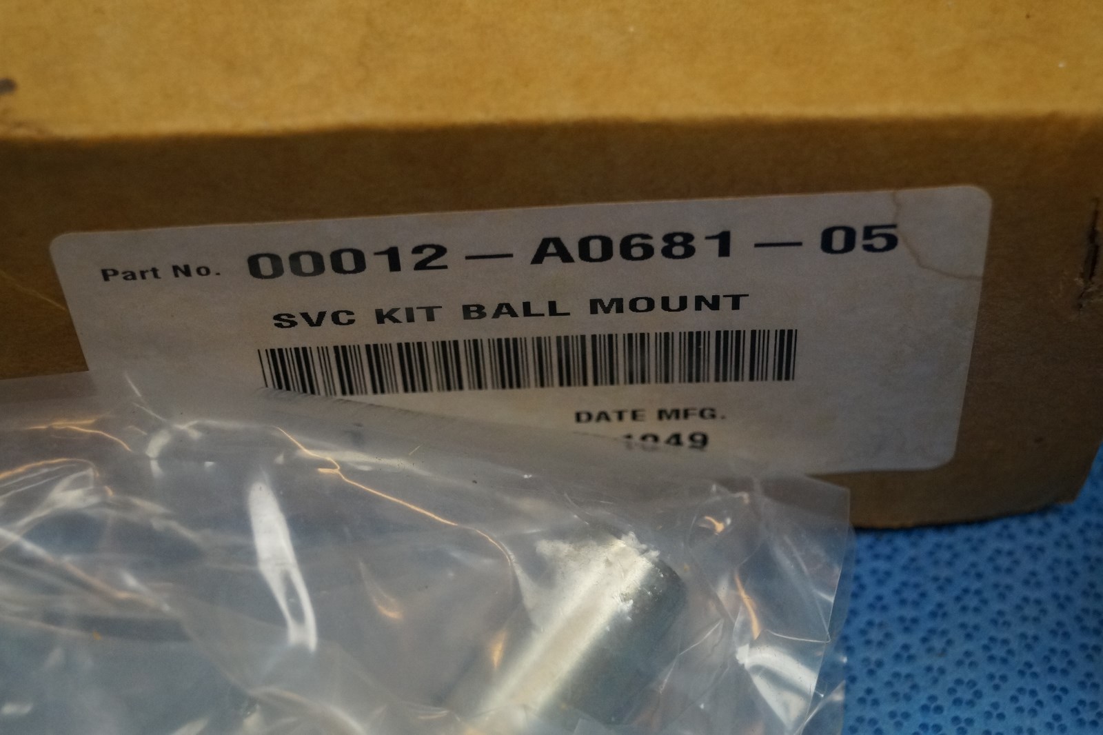 Toyota Trailer Hitch Ball Mount Genuine OEM 00012A068105 No