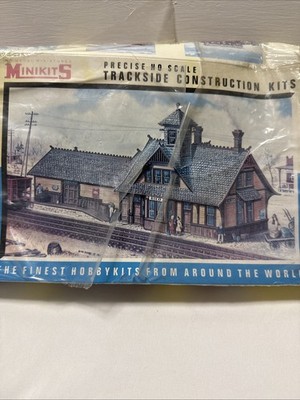 A.H.M. Minikits HO Highly Detailed Scale Building #5814 RICO Station Sealed