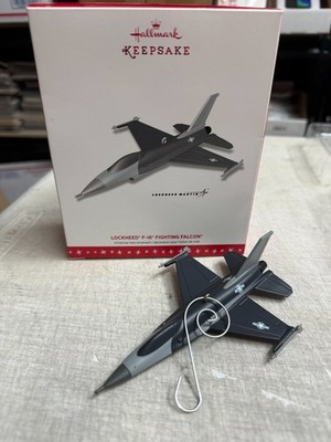 2016 Hallmark Keepsake Ornament Lockheed Martin F-16 Fighting Falcon