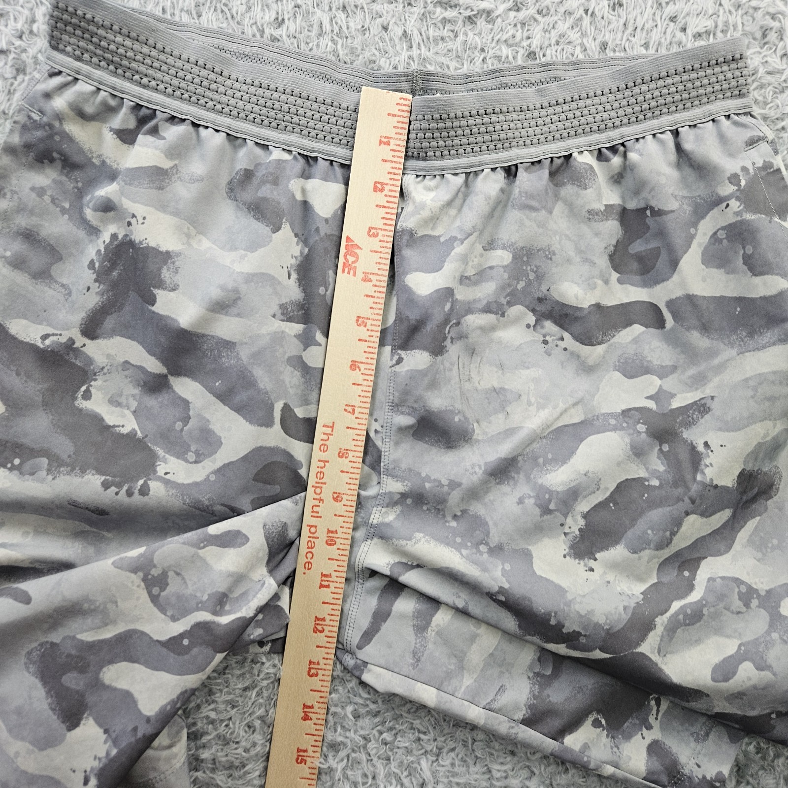 FABLETICS Fundamental Shorts Pull On Camouflage G… - image 9