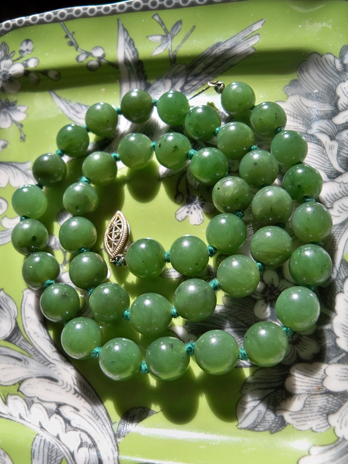 Grandma's Beautiful Vintage Sterling Necklace Green Jade Beads Beaded Bead