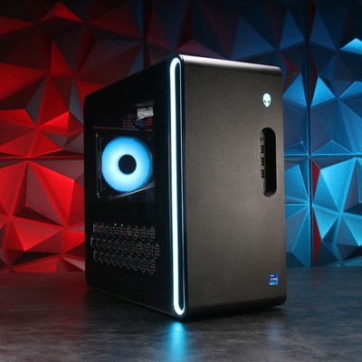 Dell Alienware Aurora R16 Gaming PC // i7-14700F, RTX 4060, 16 GB RAM, 1 TB SSD