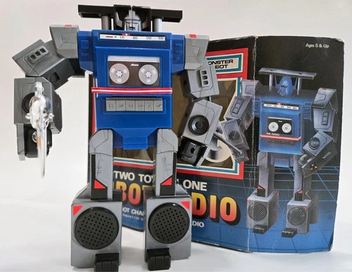 ONLY 1 on Ebay! RARE face variant Robot Radio KO Transformer Vintage Soundwave