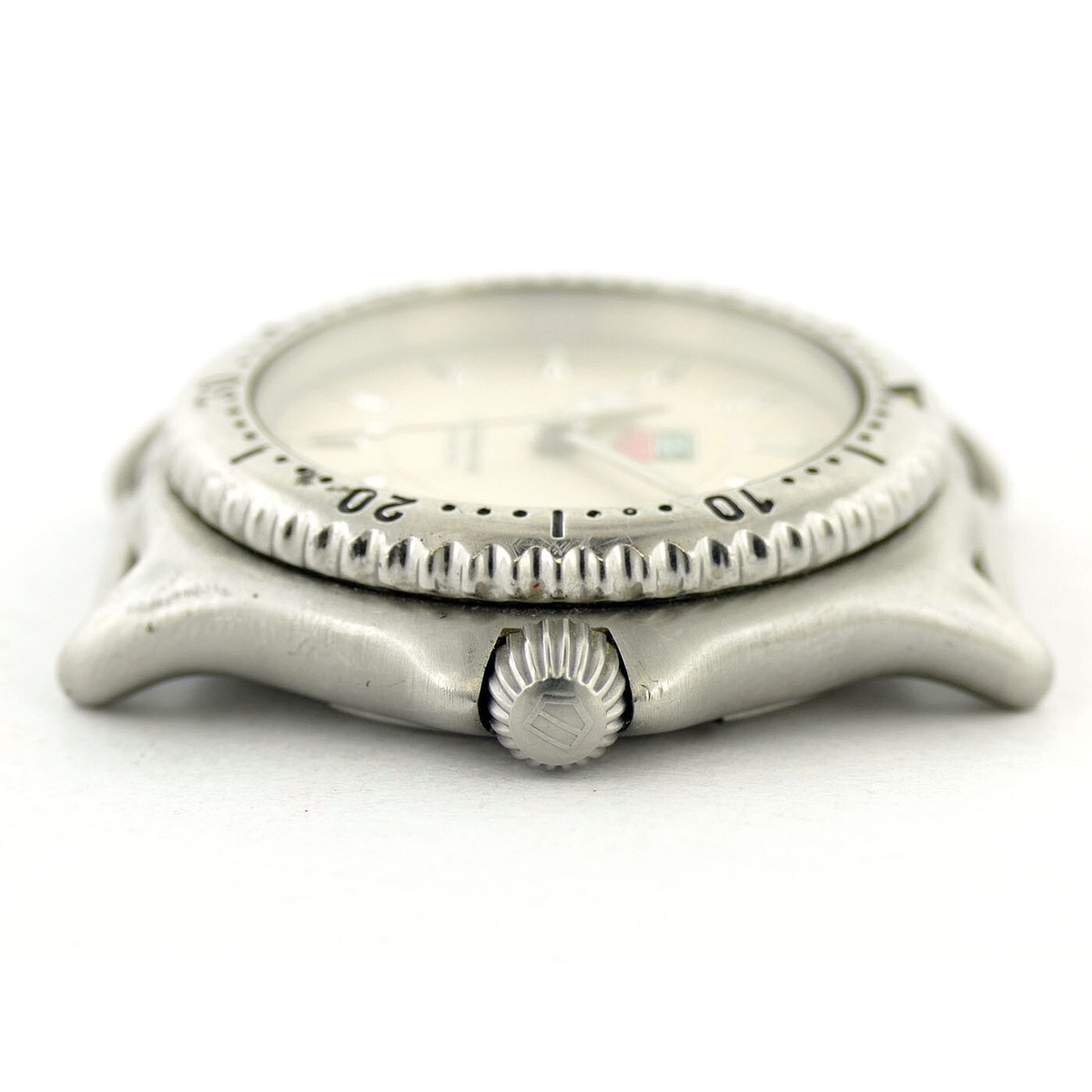 TAGHEUER　902 208 Tag Heuer Professional Wk1212 34mm Silver Dial Date Quartz