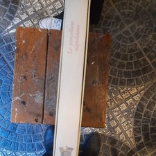 Angela Caròla-Perrotti, Le porcellane napoletane