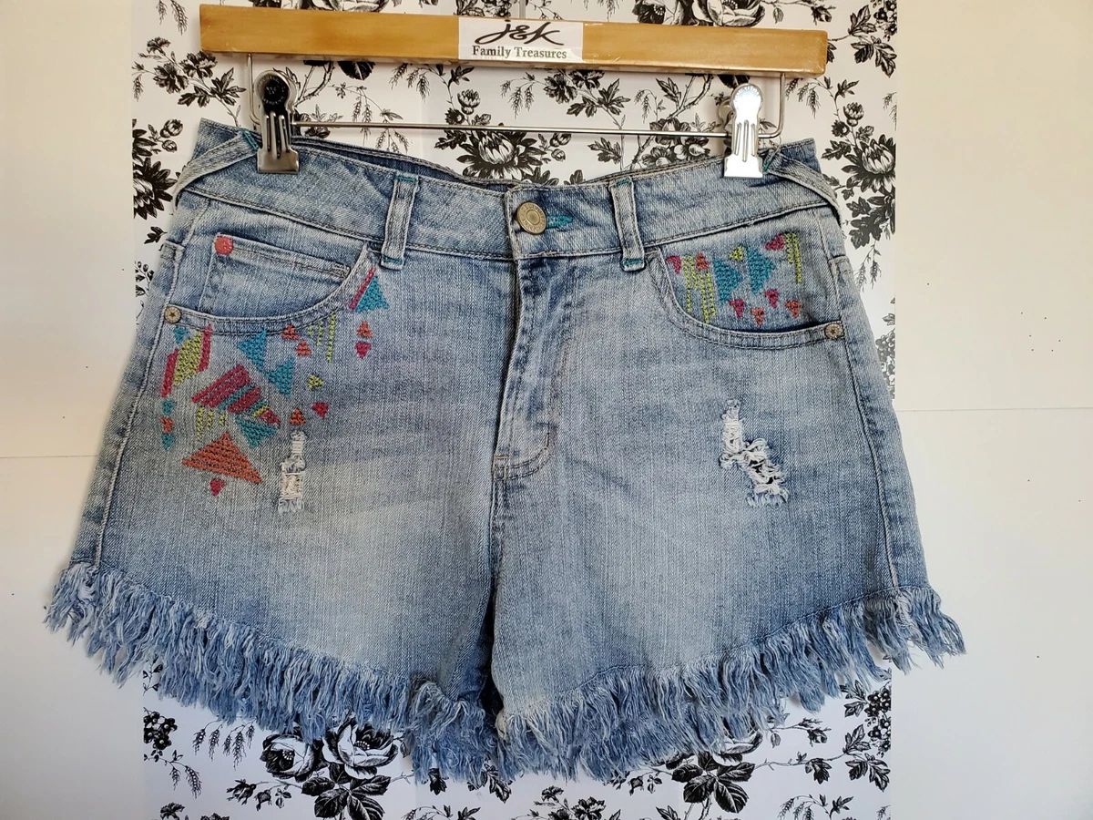 Celebrity Pink * Jeans Women's 9 Cut-Off Denim Fringe Hot Pants Shorts