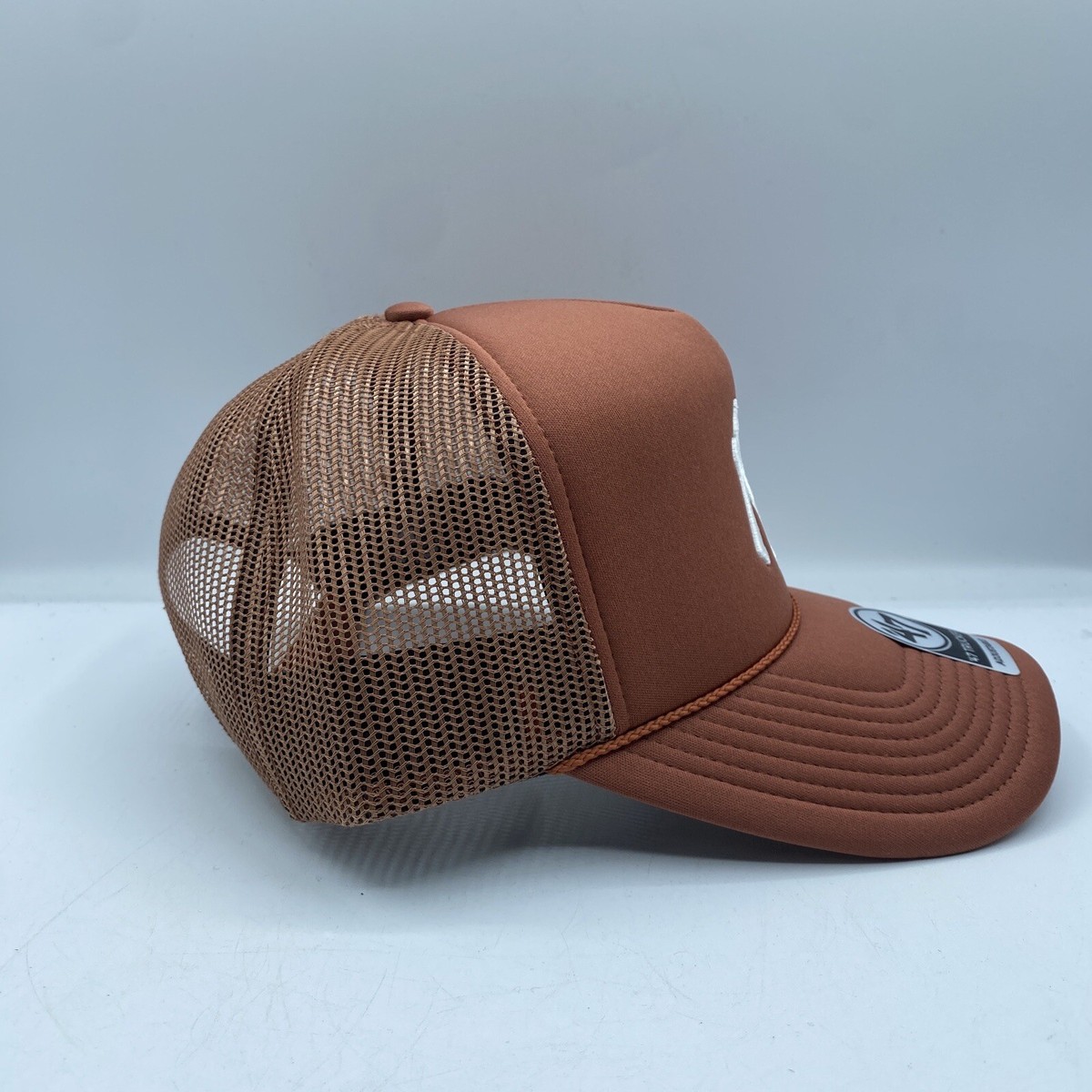 New York Yankees Trucker Hat '47 Brown Mesh OSFA Rope New York Yankees Trucker Hat '47 Brown Mesh OSFA Rope