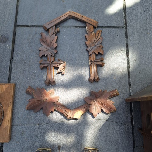 Antike Kuckucksuhr aus Holz - Bild 2 von 10