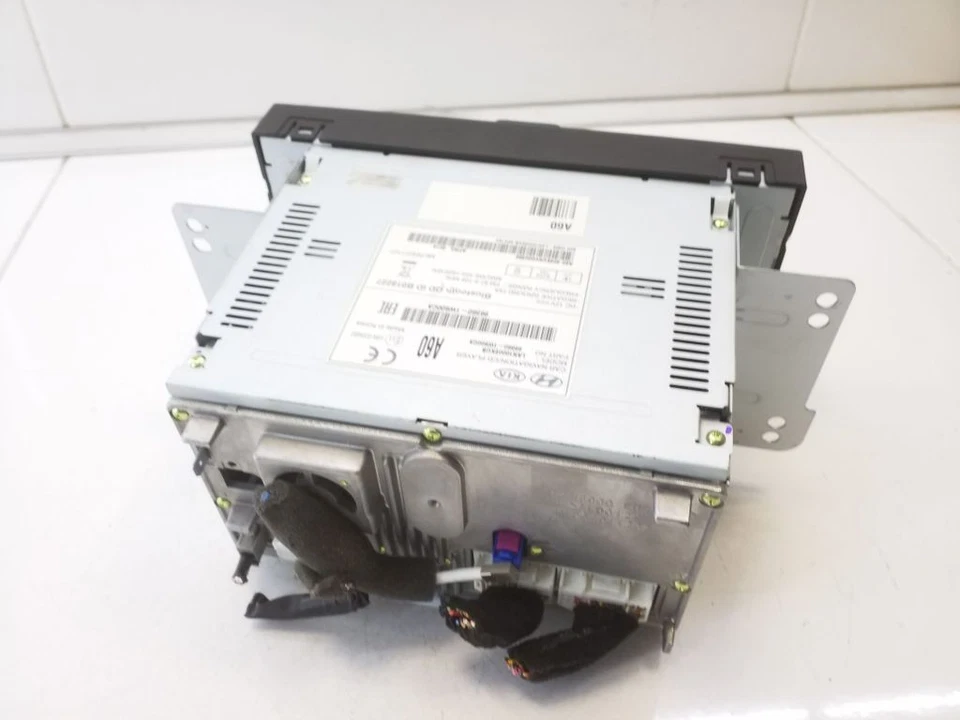 KIA Rio 2014 Radio / Reproductor de CD / Reproductor de DVD / Navegación 965601W600 BOS120909 Foto 3 de 4