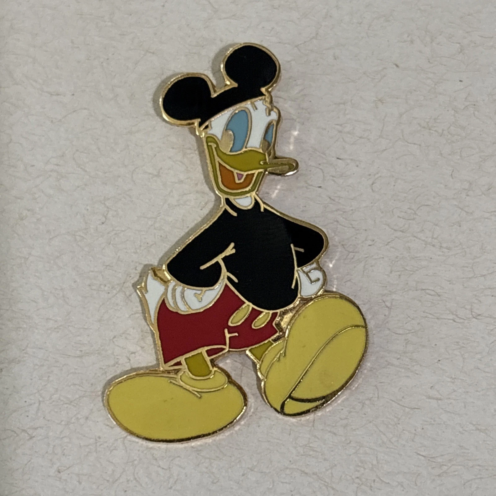 Vintage Disney Pin 28571 Donald Duck - Ear Hat - Real Mickey Series - 2004