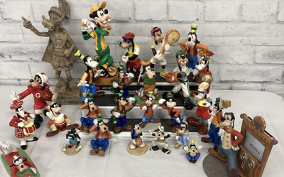 Goofy and Disney collectables