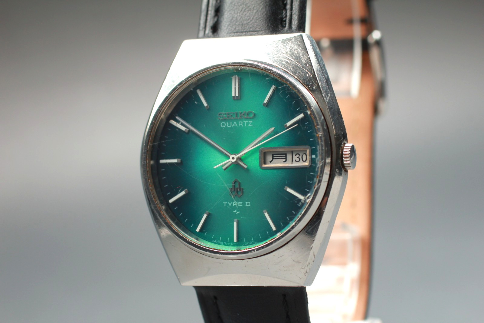 1987 Quartz TYPE Watch Green Vintage Dial JAPAN SEIKO 7123-7000 II Men's [Exc+5] - vintagewatches.pk