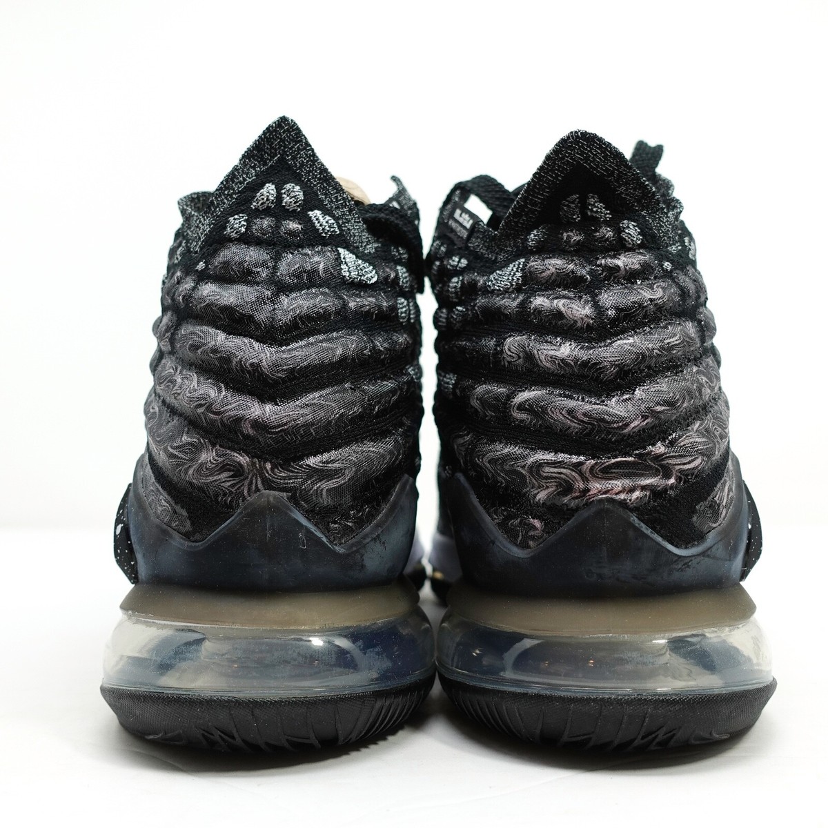 Nike LeBron 17 Black White Oreo Basketball Sneakers BQ3177-002 Mens Size 7.5 Nike Lebron XVII 17 BQ3177 002 Mens Size 7.5 Basketball  main image 4