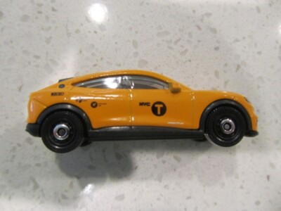 2021 Matchbox Ford Mustang Mach-E 1:64 Diecast Race CAR