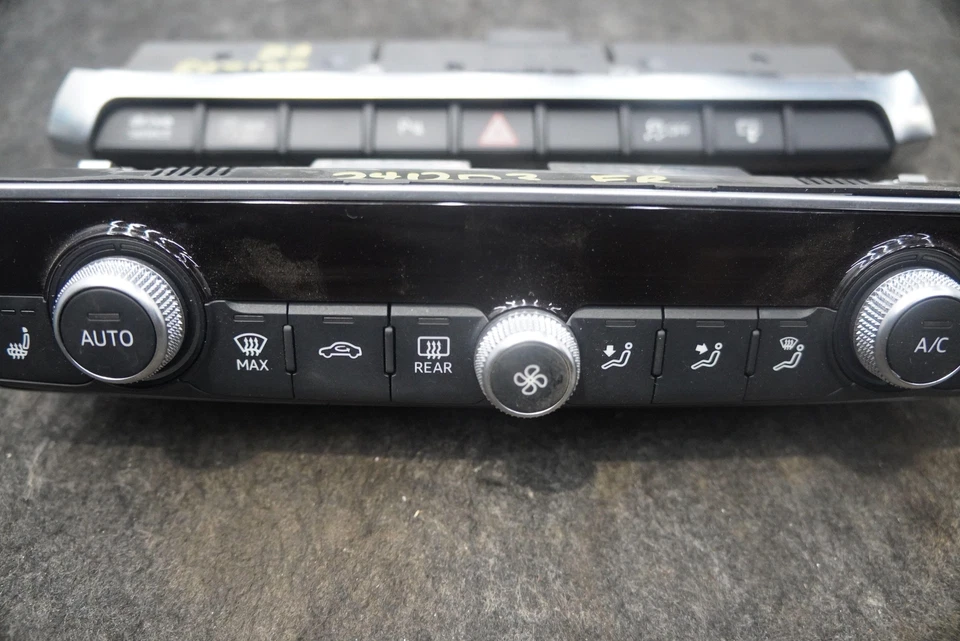 Conjunto painel calor AC controle climático interruptor de estacionamento de perigo 8V0820043Q Audi S3 A3 17-19 - Imagem 2 de 4