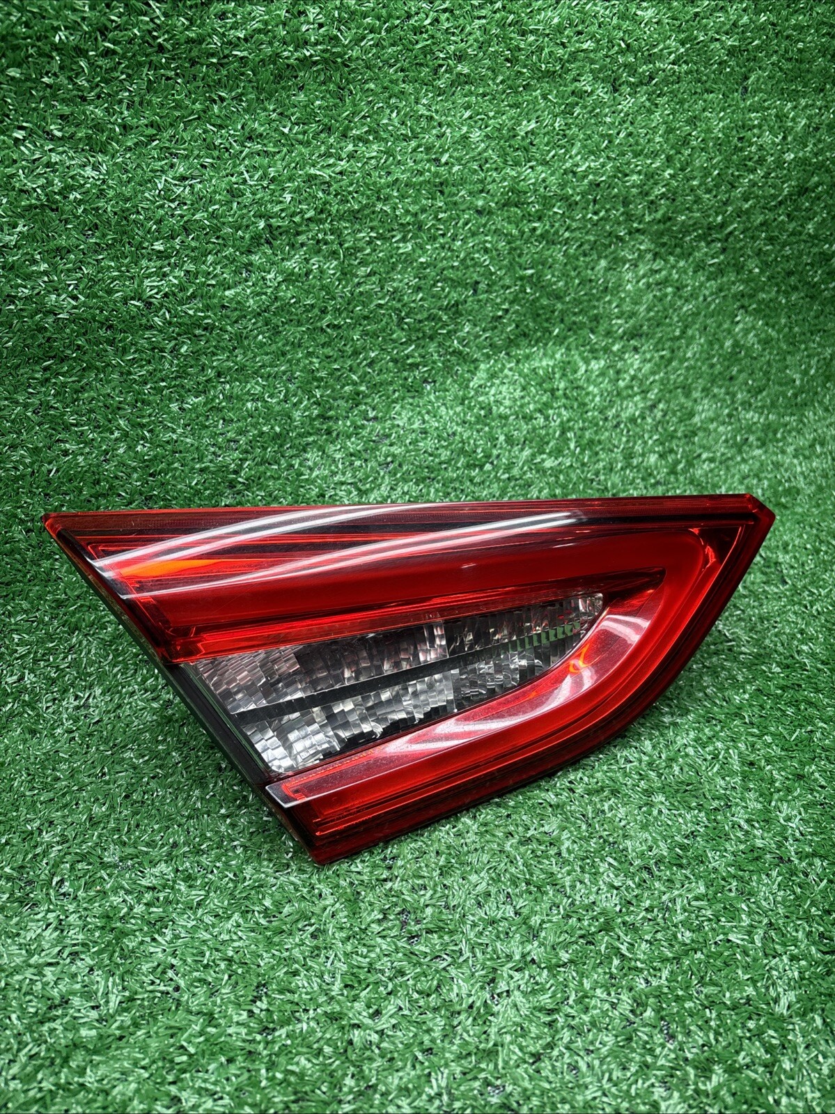 MASERATI QUATTROPORTE REAR LEFT SIDE INNER TAILLIGHT LIGHT LAMP OEM 2014-2020