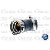Vaico Ladeluftschlauch FüR VW Transporter V Bus 7HB 7HJ 7EB 7EJ 7EF 7EG