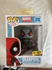 Funko Pop! Vinyl: Marvel Universe - Deadpool #20 Bobblehead Figure