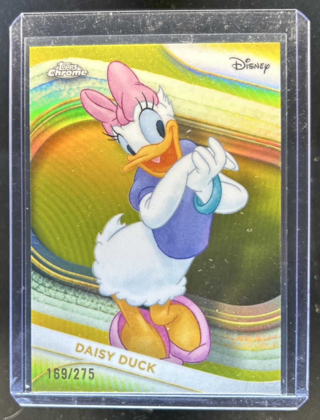 Daisy Duck 2025 Topps Chrome Disney #40 Yellow Refractor /275