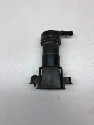 AUDI A4 Avant 8W5, B9 Scheinwerferwaschanlage links 8E0955101C 1.90 33823591