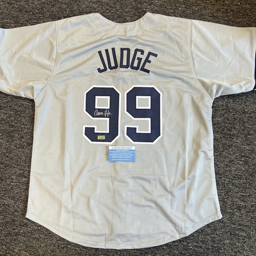 Aaron Judge SIGNED NY YANKEES JERSEY #99 Auto Holo COA - Picture 2 of 11