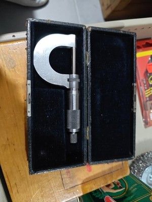Starrett No. 3M Bügelmessschraube / Mikrometer im Original-Etui Zustand Sehr Gut