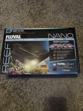 Fluval Marine  Reef 4.0 LED Light 25 WATTS/25000K -Nano  Desktop Aquariums
