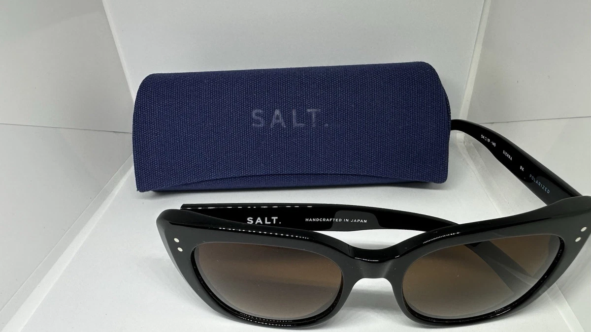 Salt Sunglasses In Women display picture 3