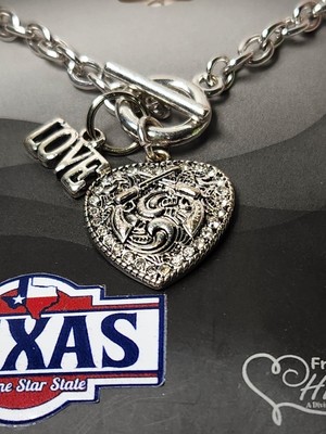 Guns And Heart  Necklace (18'' Chain) Heavy Duty (Featuring Texas) Heavy Duty 