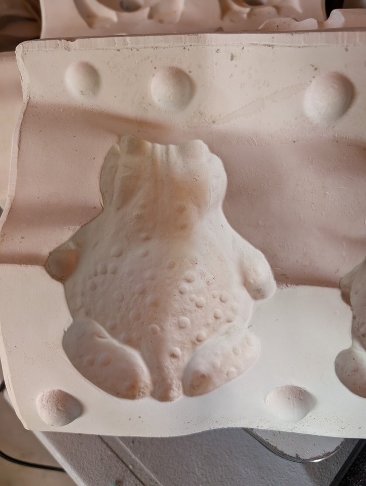 Arnels Frogs Vintage Slip Casting Ceramic Mold eBay