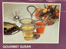 VTG 1974 Irvinware Gourmet Susan #2400 Buffet Server Glass & Metal Set