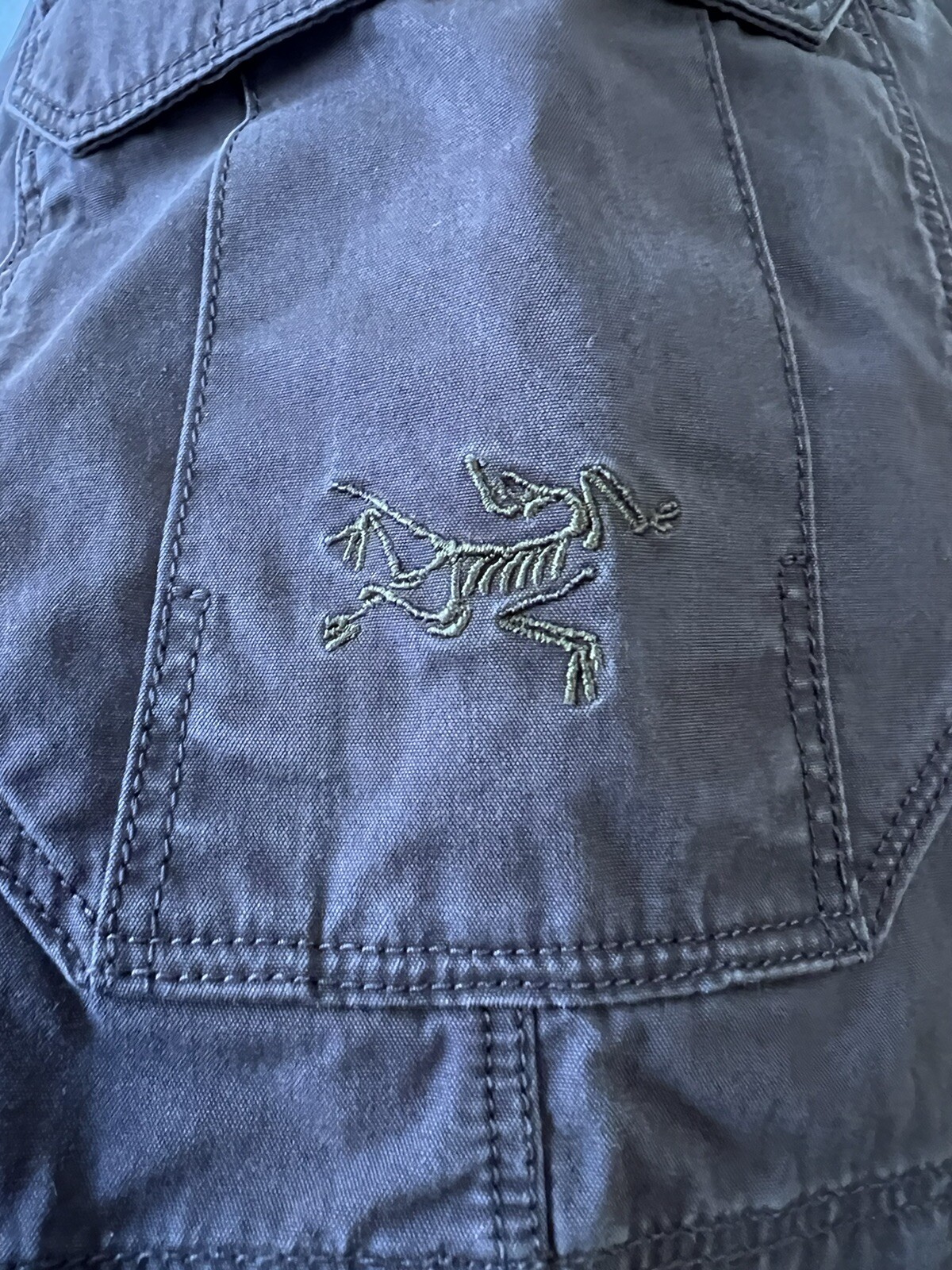 ARC'TERYX ARCTERYX Donna TAGLIA 8 Pantaloncini da trekking cargo Marrone Inseam 11""