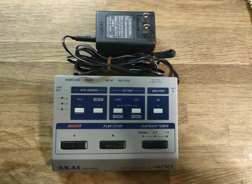 AKAI Professional U400 RIFF-O-MATIC Phrase Sampler Looper Loop | eBay