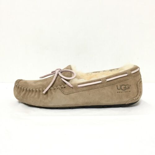 Auth UGG Dakota 5612 Beige Mouton - Women's Shoes - Picture 1 of 6