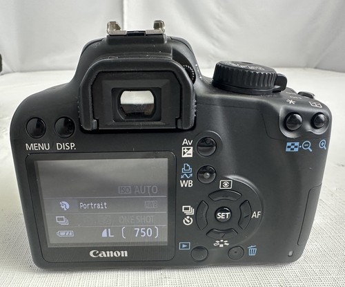 Canon EOS Rebel XS EFS 18-55 Lens Digital SLR Camera Charger Battery Bag SD Card - Picture 5 of 16