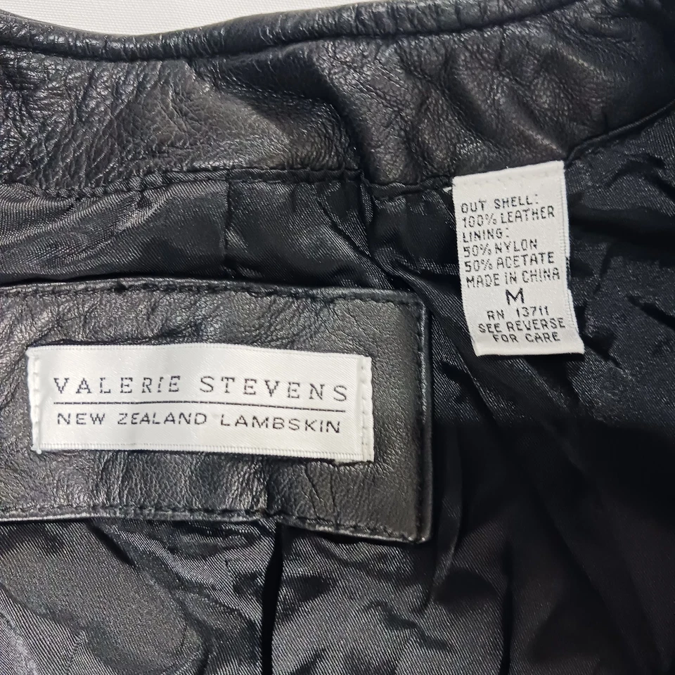 Женский черный кожаный жилет из овечьей кожи Valerie Stevens New Zealand RN#13711 размер M - Изображение 3 из 4