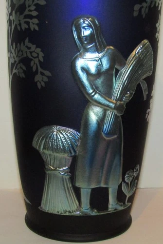 Fenton Favrene Seasons Art Glass Iridescent Vase 1998 Connoisseur Series Signed