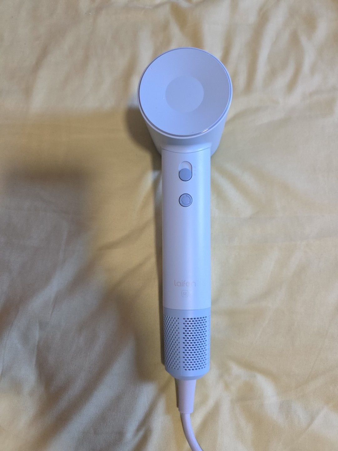 Laifen Swift High Speed / Fast Drying Hair Dryer  ￼ White -1400W portable R13