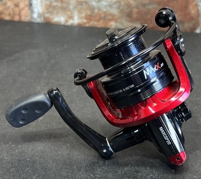 Abu Garcia Max X MAXCSP20 Spinning Fishing Reel 6/185 8/130 10/110 Line Capacity